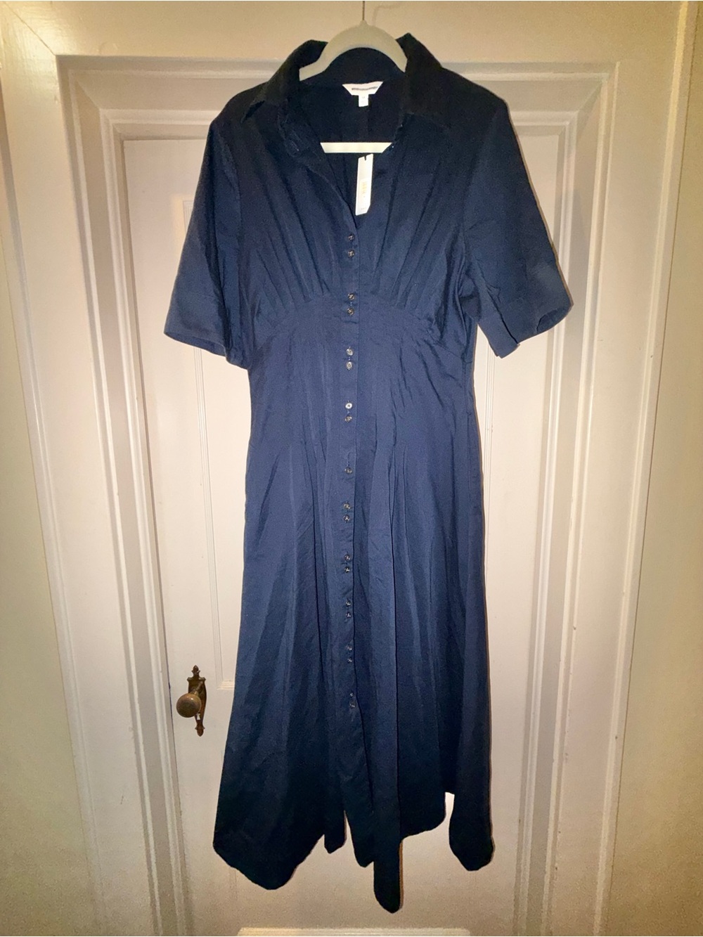 Banana Republic Stretch-Cotton Poplin Pintuck Long Navy Blue Shirt Dress (M) - Picture 7 of 8